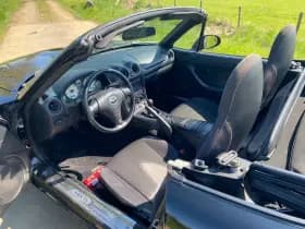 Mazda MX-5 thumbnail 10