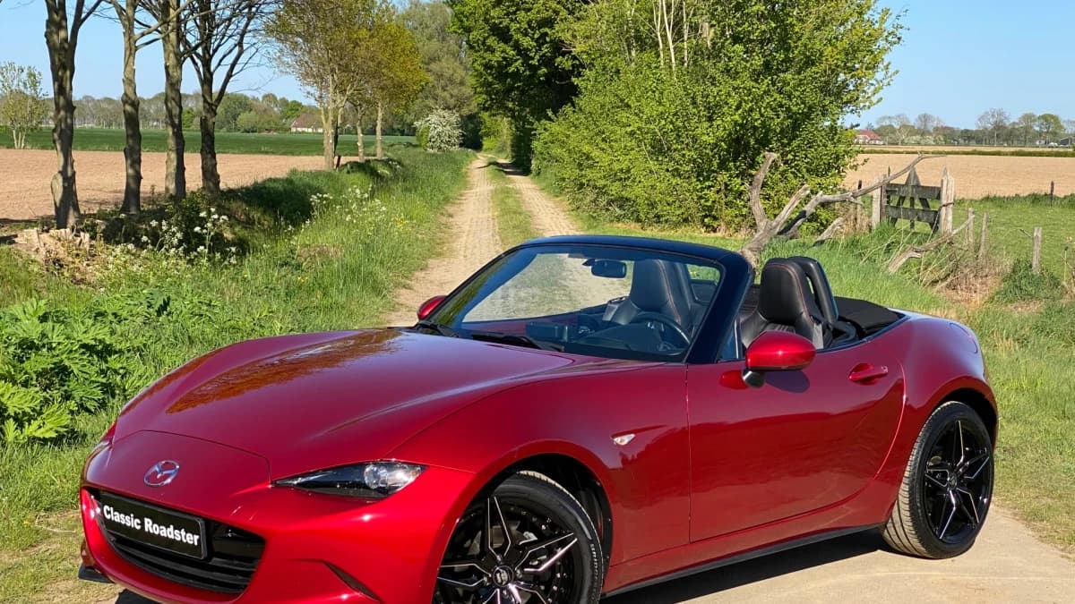 Mazda MX-5 — foto 1