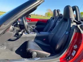 Mazda MX-5 thumbnail 11