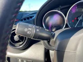 Mazda MX-5 thumbnail 14