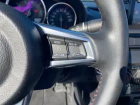 Mazda MX-5 thumbnail 17