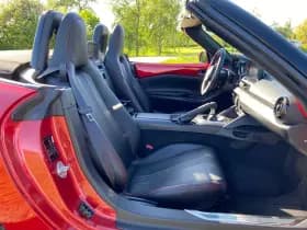 Mazda MX-5 thumbnail 28