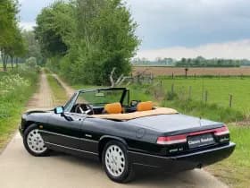 Alfa Romeo Spider thumbnail 3
