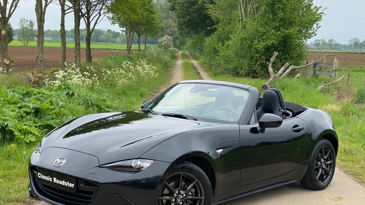 Mazda MX-5 — foto 1