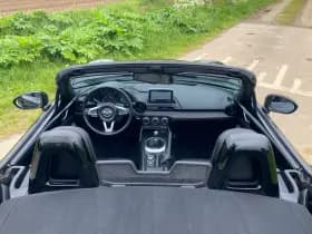 Mazda MX-5 thumbnail 27
