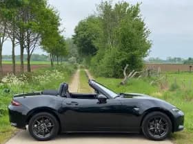 Mazda MX-5 thumbnail 6