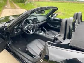 Mazda MX-5 thumbnail 10