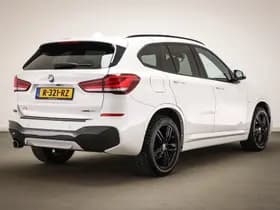 BMW X1 thumbnail 2