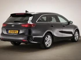 Kia Ceed Sportswagon thumbnail 2