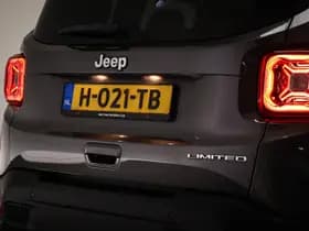 Jeep Renegade thumbnail 20