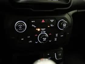 Jeep Renegade thumbnail 36