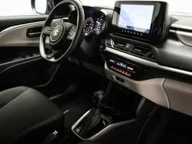 Suzuki Swift thumbnail 3