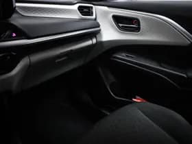 Suzuki Swift thumbnail 32