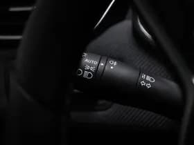 Renault Clio thumbnail 36