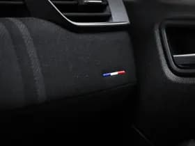 Renault Clio thumbnail 41