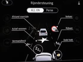 Renault Clio thumbnail 48