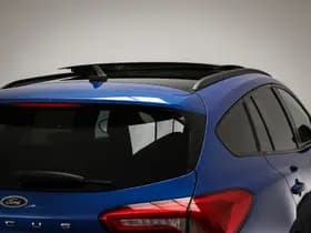 Ford Focus thumbnail 22