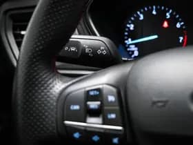 Ford Focus thumbnail 32