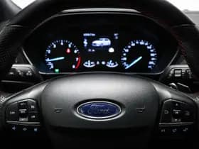 Ford Focus thumbnail 33
