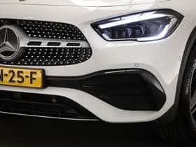 Mercedes-Benz GLA thumbnail 19