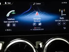 Mercedes-Benz GLA thumbnail 48