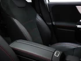 Mercedes-Benz GLA thumbnail 10