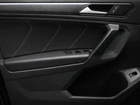 Volkswagen Tiguan thumbnail 30