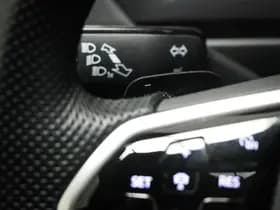 Volkswagen Tiguan thumbnail 36