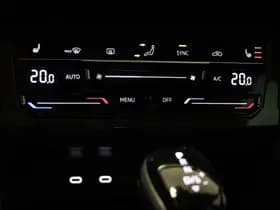 Volkswagen Tiguan thumbnail 44