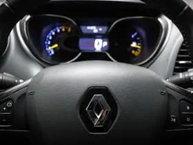 Renault Captur thumbnail 31