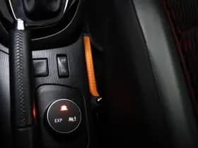Renault Captur thumbnail 34