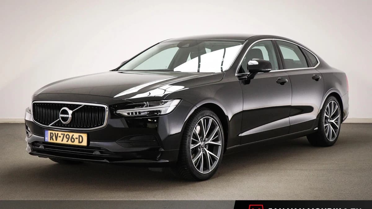 Volvo S90 — foto 1