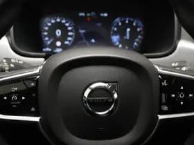 Volvo S90 thumbnail 32