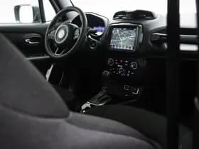 Jeep Renegade thumbnail 11