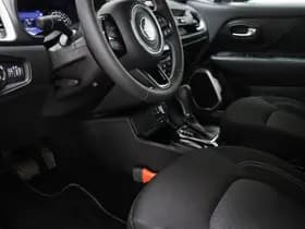 Jeep Renegade thumbnail 30