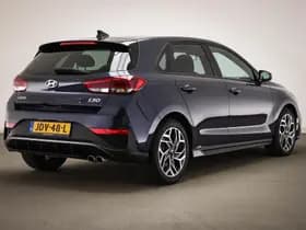Hyundai i30 thumbnail 2