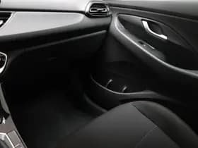 Hyundai i30 thumbnail 33