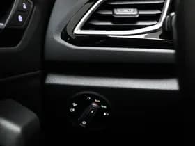 Volkswagen T-Roc thumbnail 29