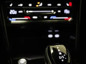 Volkswagen T-Roc thumbnail 36
