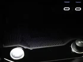 Volkswagen T-Roc thumbnail 37