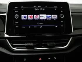 Volkswagen T-Roc thumbnail 40
