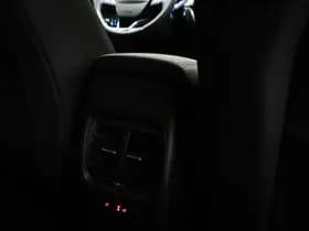 Ford Kuga thumbnail 3