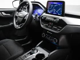 Ford Kuga thumbnail 4