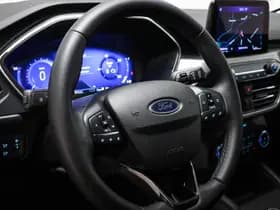 Ford Kuga thumbnail 32