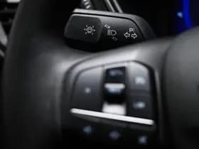 Ford Kuga thumbnail 33