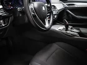 BMW 5-Serie thumbnail 31