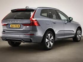 Volvo XC60 thumbnail 2