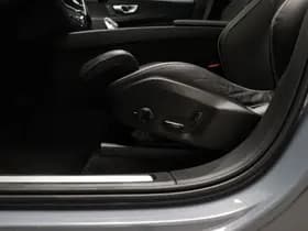 Volvo XC60 thumbnail 27