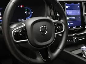 Volvo XC60 thumbnail 30