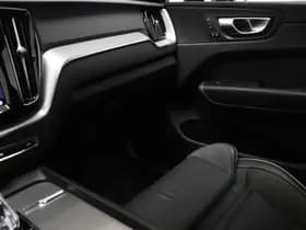 Volvo XC60 thumbnail 33